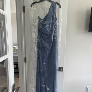 Cece 4-way Stretch Crepe Gown